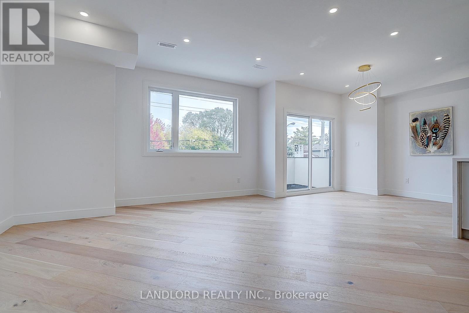 Unit 2 - 1344 Pape Avenue, Toronto, Ontario  M4K 3X2 - Photo 16 - E12493276