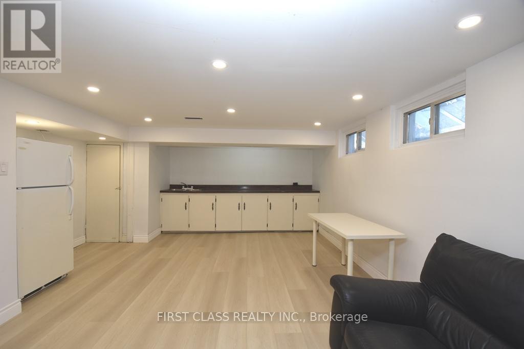 152 Eastmount Street, Oshawa, Ontario  L1G 6K6 - Photo 15 - E12493334