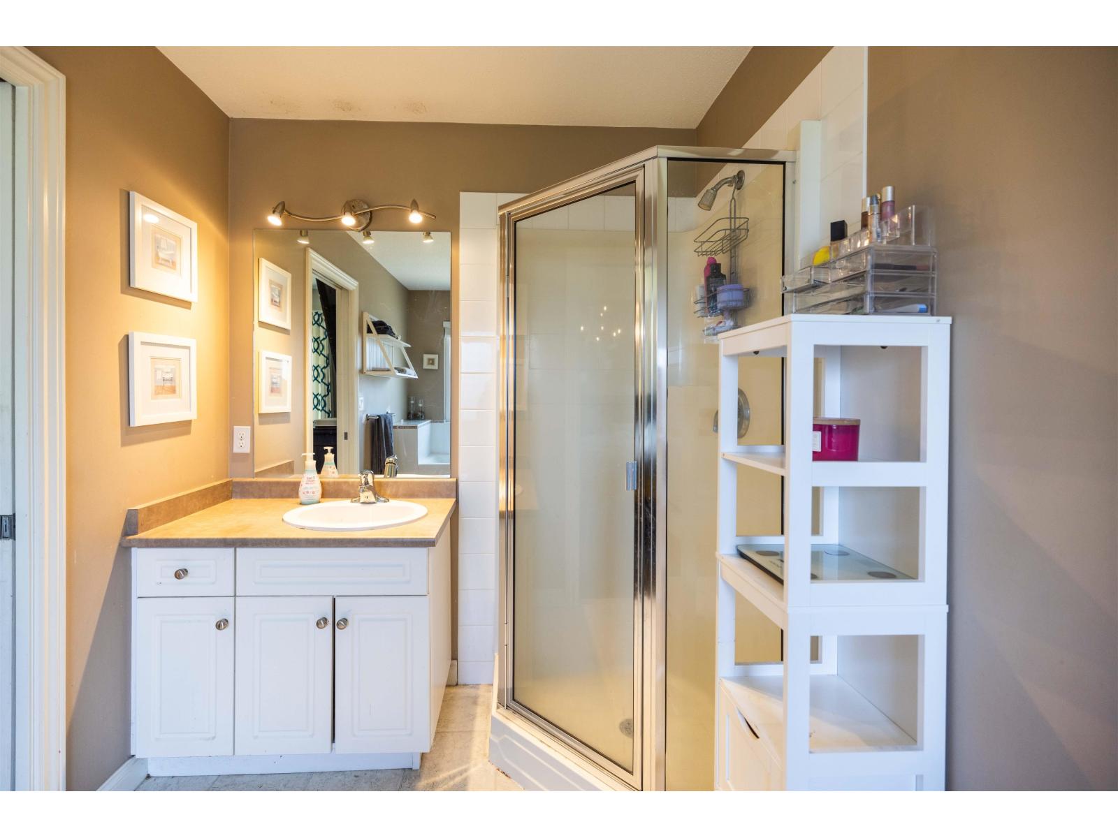 32934 Phelps Avenue, Mission, British Columbia  V2V 7P9 - Photo 17 - R3063177