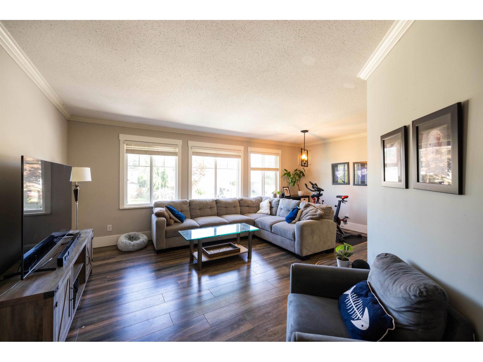 32934 Phelps Avenue, Mission, British Columbia  V2V 7P9 - Photo 9 - R3063177