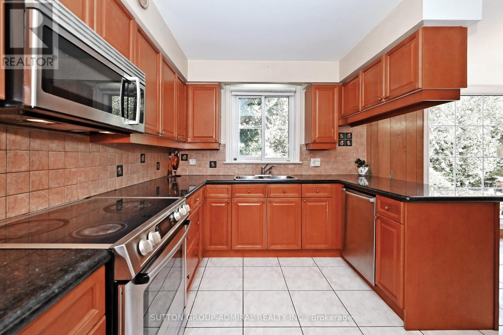 62 Apricot Street, Markham, Ontario  L3T 1C8 - Photo 9 - N12493248