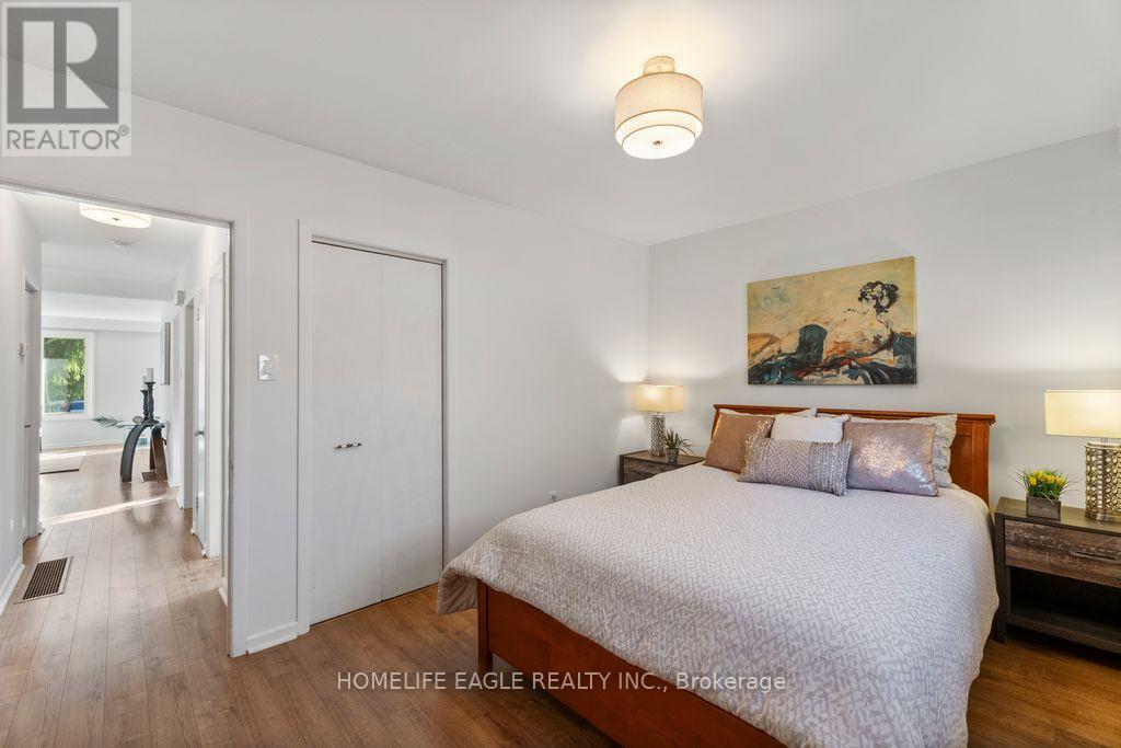 223 Cherrywood Drive, Newmarket, Ontario  L3Y 2Y1 - Photo 11 - N12493288