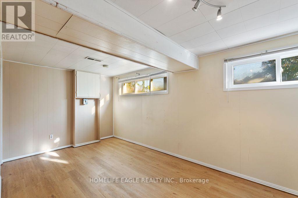 223 Cherrywood Drive, Newmarket, Ontario  L3Y 2Y1 - Photo 13 - N12493288