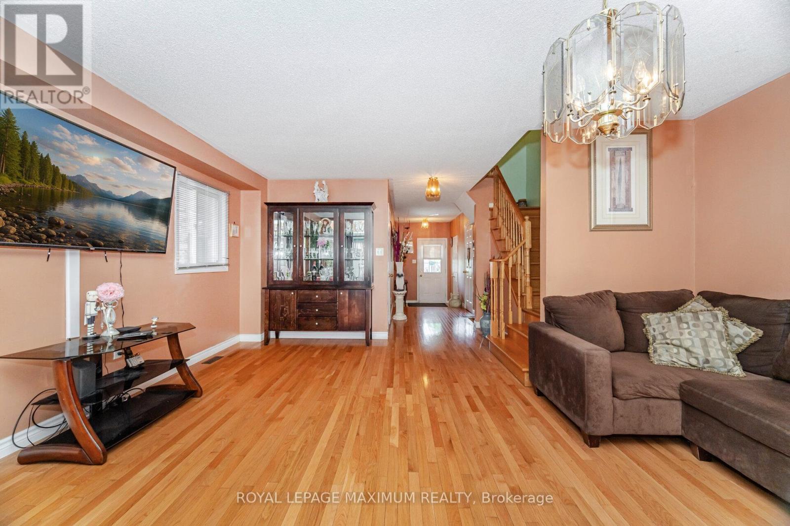 85 Ronan Crescent, Vaughan, Ontario  L4H 2J6 - Photo 12 - N12493306