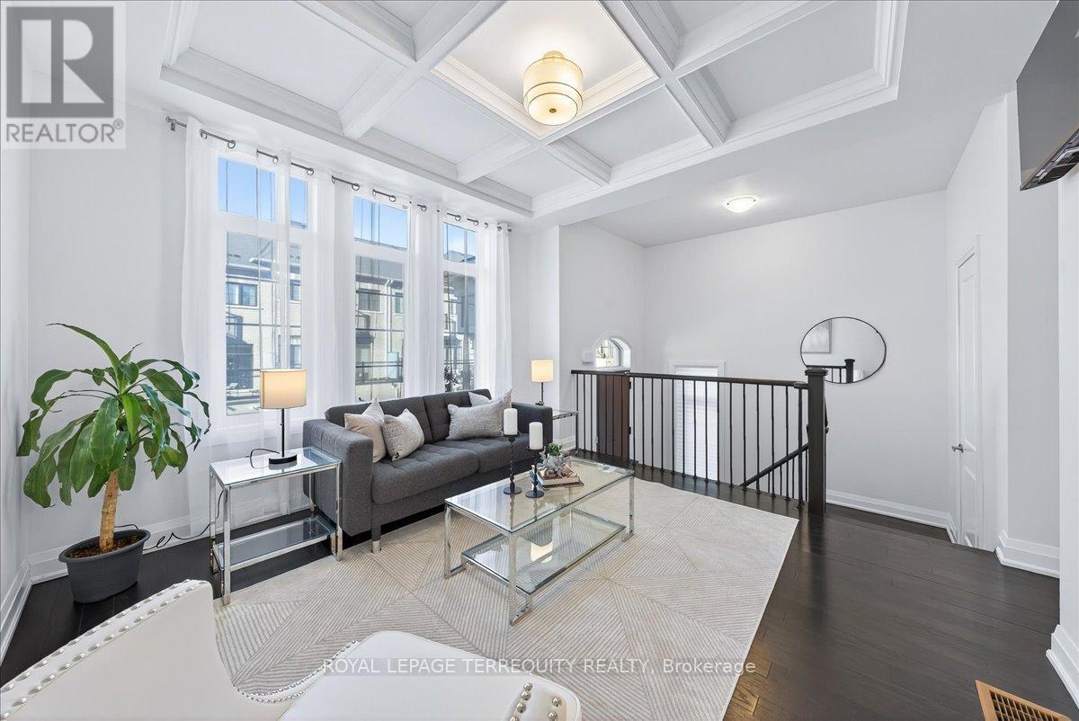 25 Nardini Lane, Richmond Hill, Ontario  L4C 0Z9 - Photo 11 - N12493312