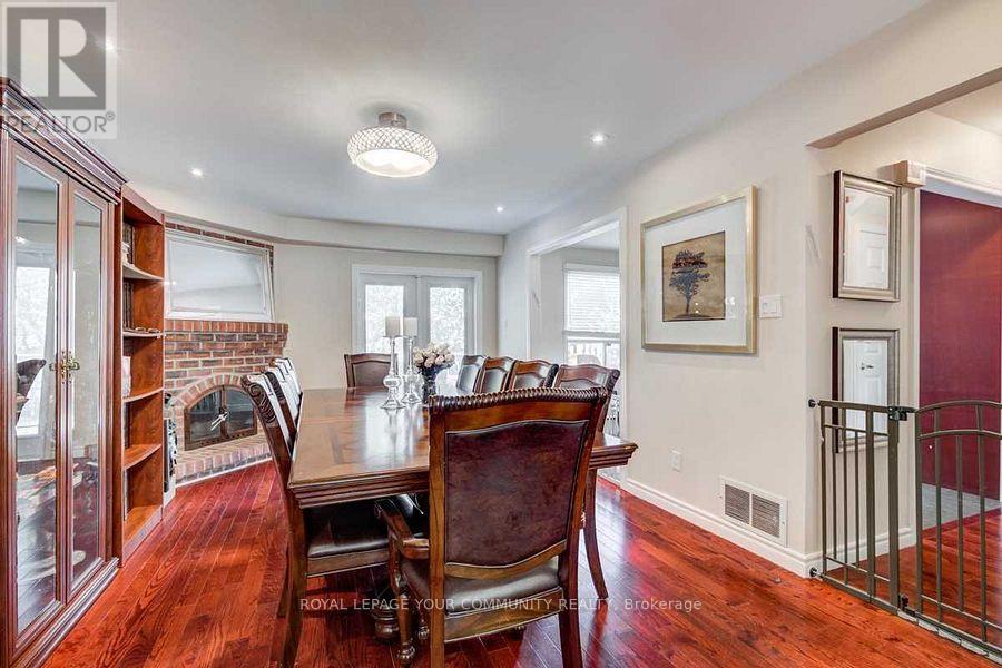 98 York Hill Boulevard, Vaughan, Ontario  L4J 2P6 - Photo 3 - N12493368