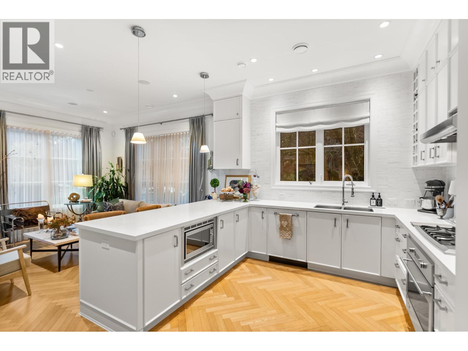 98 W 18th Avenue, Vancouver, British Columbia  V5Y 2A4 - Photo 12 - R3061775