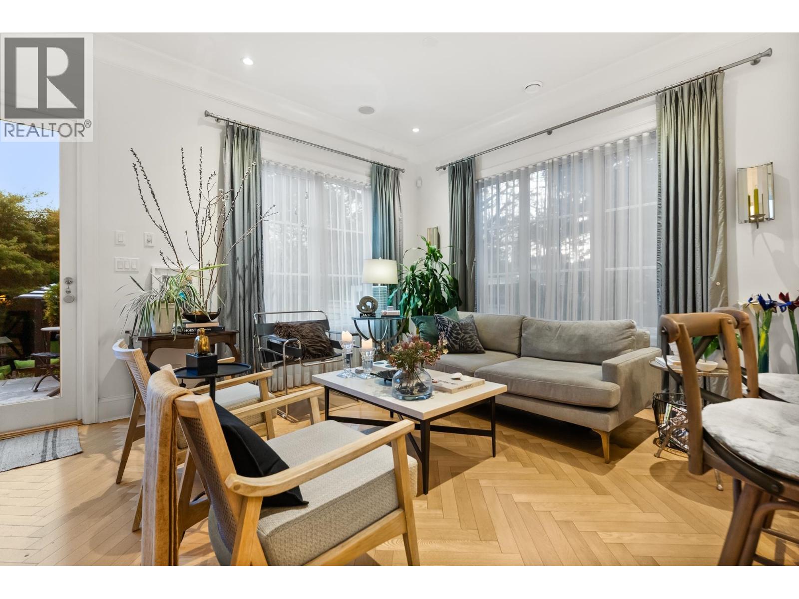 98 W 18th Avenue, Vancouver, British Columbia  V5Y 2A4 - Photo 11 - R3061775