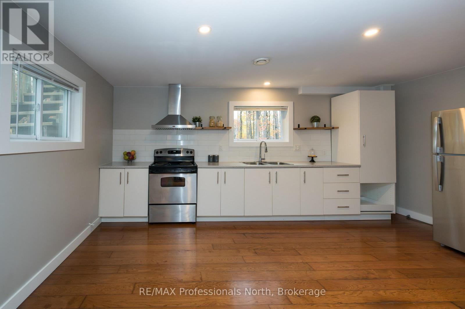 45 Yonge Street S, Huntsville, Ontario  P1H 1V1 - Photo 19 - X12493570