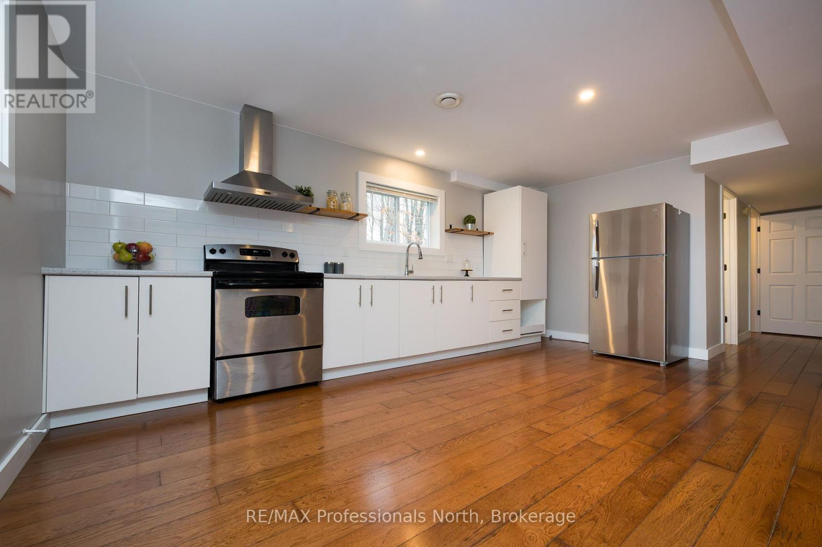 45 Yonge Street S, Huntsville, Ontario  P1H 1V1 - Photo 20 - X12493570