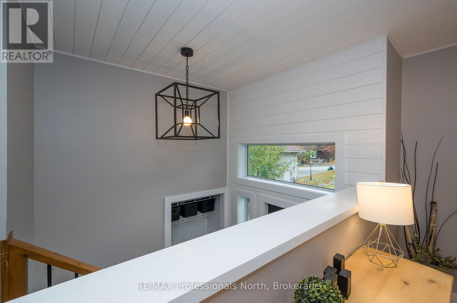 45 Yonge Street S, Huntsville, Ontario  P1H 1V1 - Photo 3 - X12493570