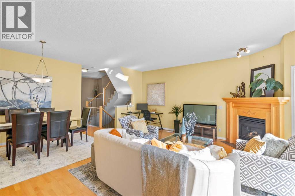 147 Hampstead Green Nw, Calgary, Alberta  T3A 6H1 - Photo 4 - A2267238