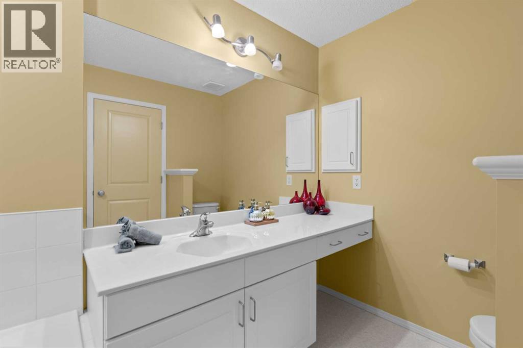 147 Hampstead Green Nw, Calgary, Alberta  T3A 6H1 - Photo 23 - A2267238