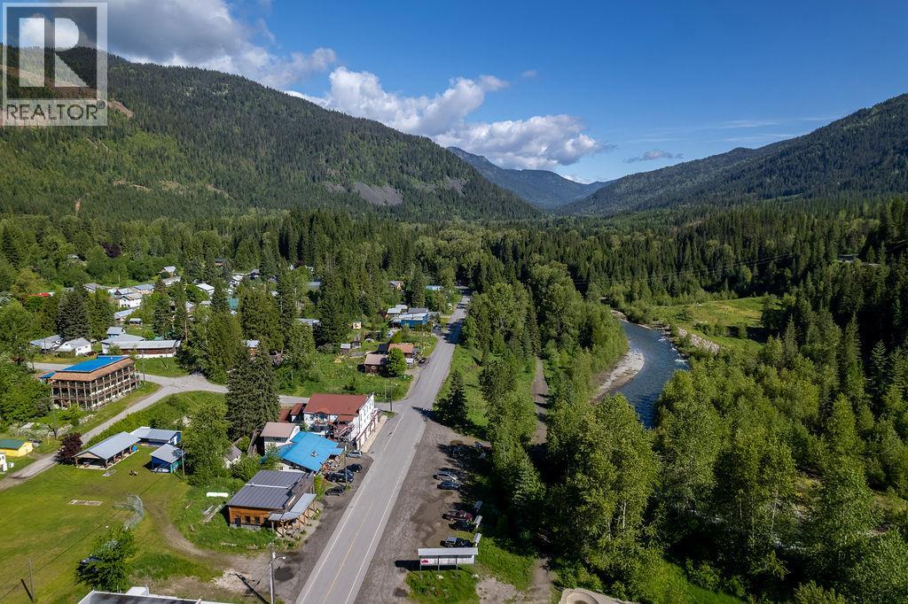 7114 1st Avenue, Ymir, British Columbia  V0G 2K0 - Photo 19 - 10366892