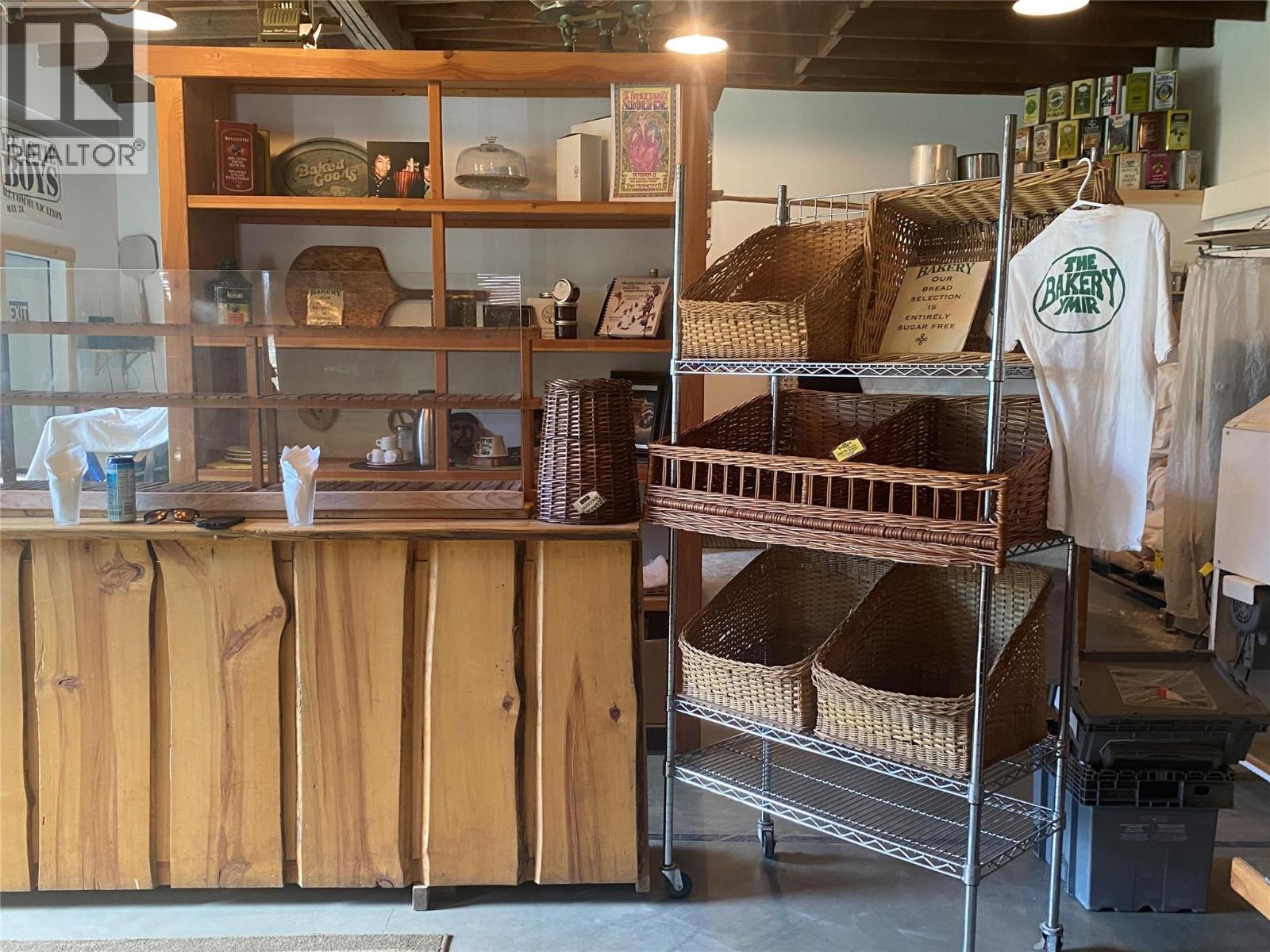 7114 1st Avenue, Ymir, British Columbia  V0G 2K0 - Photo 6 - 10366892