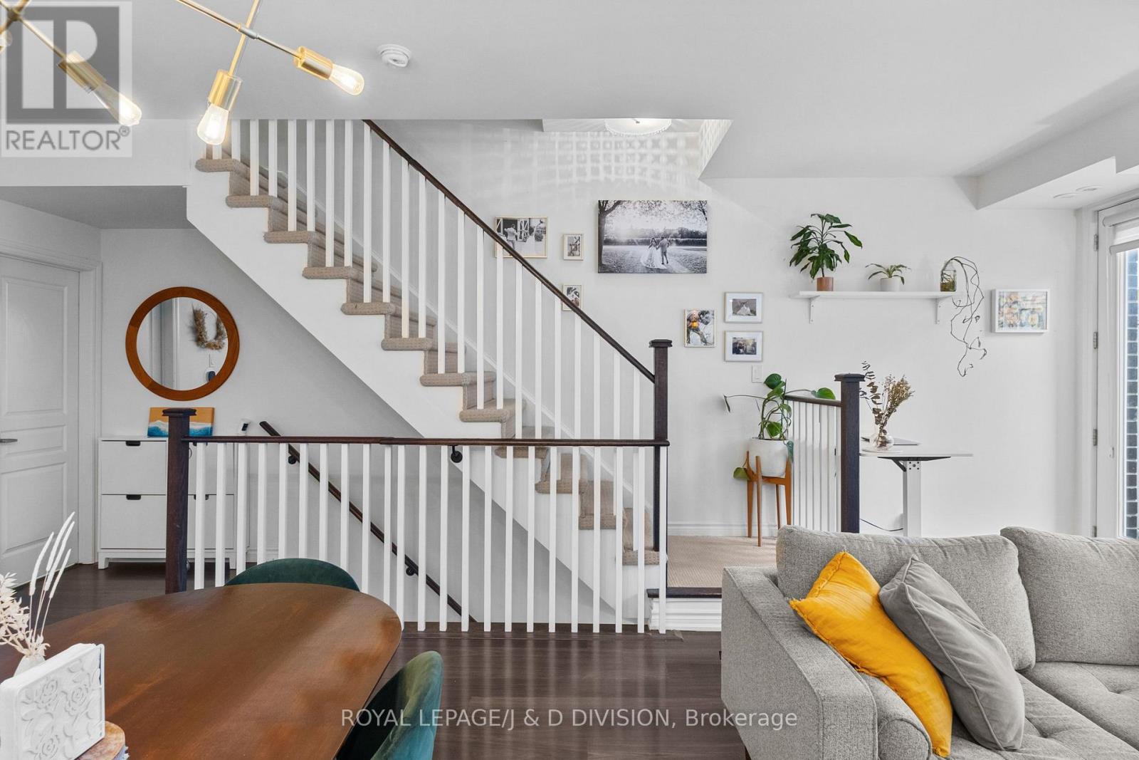 Th4 - 120 Long Branch Avenue, Toronto, Ontario  M8W 0B1 - Photo 18 - W12493244