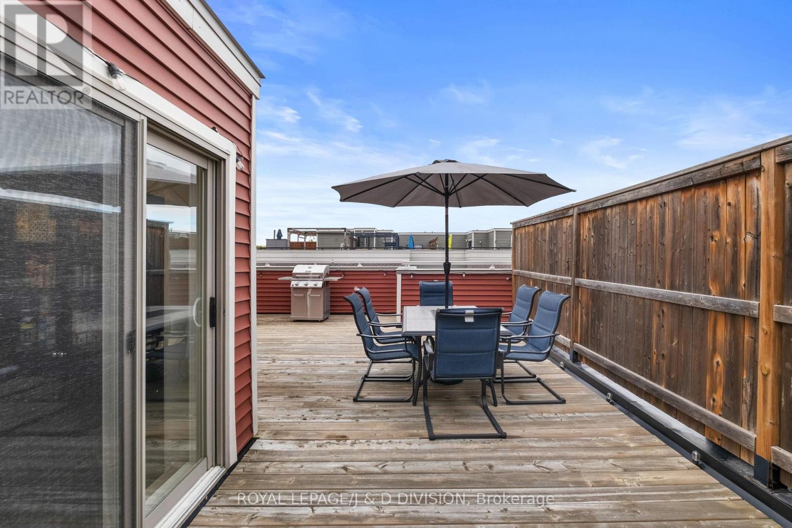 Th4 - 120 Long Branch Avenue, Toronto, Ontario  M8W 0B1 - Photo 30 - W12493244