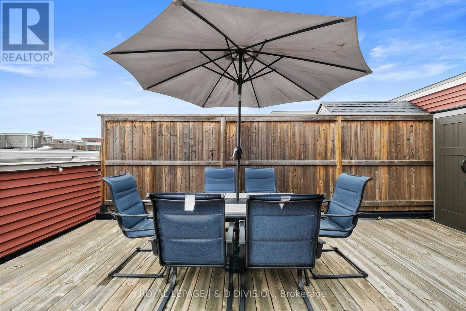 Th4 - 120 Long Branch Avenue, Toronto, Ontario  M8W 0B1 - Photo 33 - W12493244