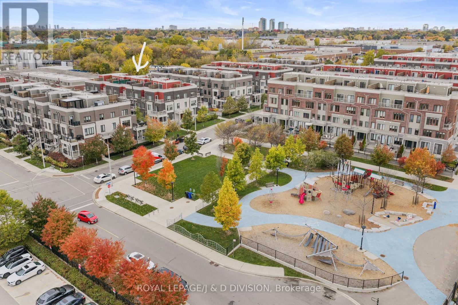 Th4 - 120 Long Branch Avenue, Toronto, Ontario  M8W 0B1 - Photo 38 - W12493244