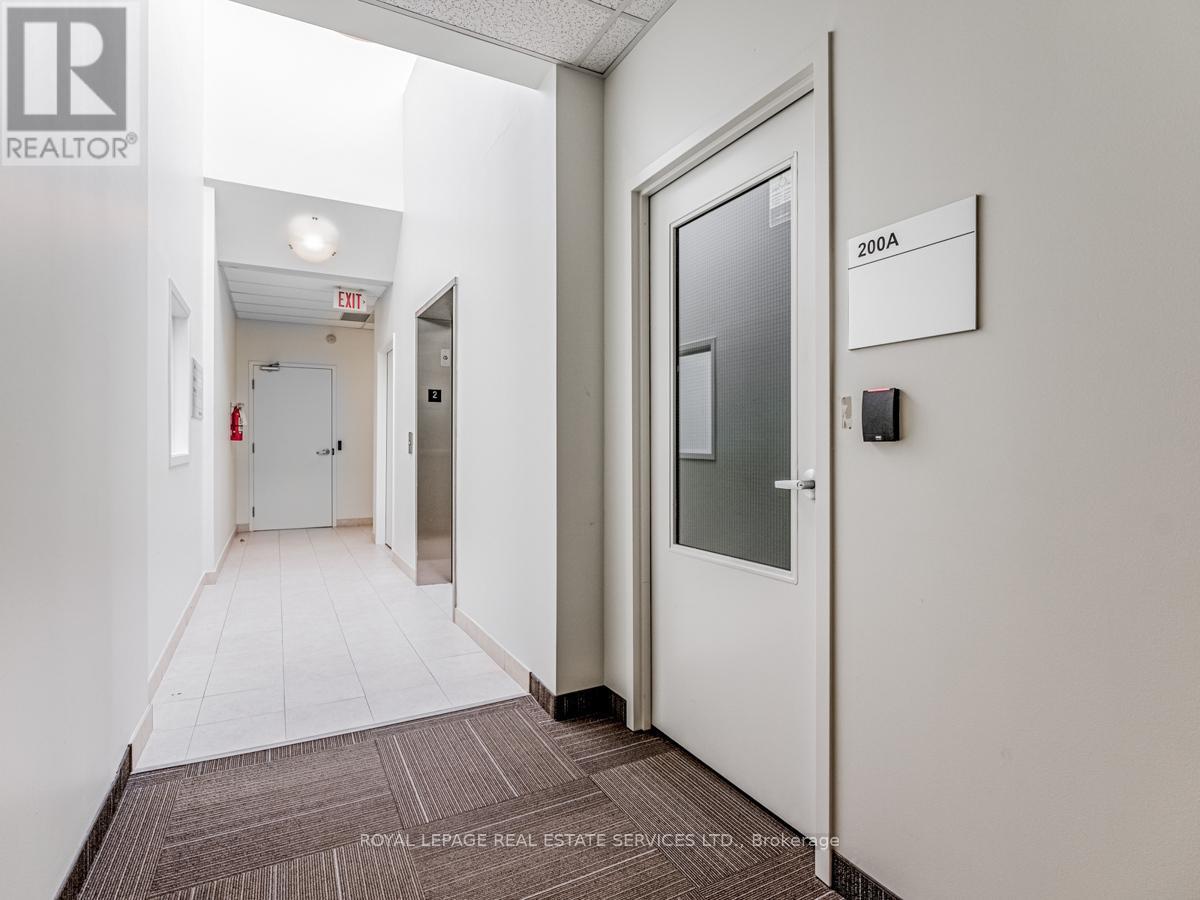 200a - 2180 Meadowvale Boulevard, Mississauga, Ontario  L5N 5S3 - Photo 29 - W12493260