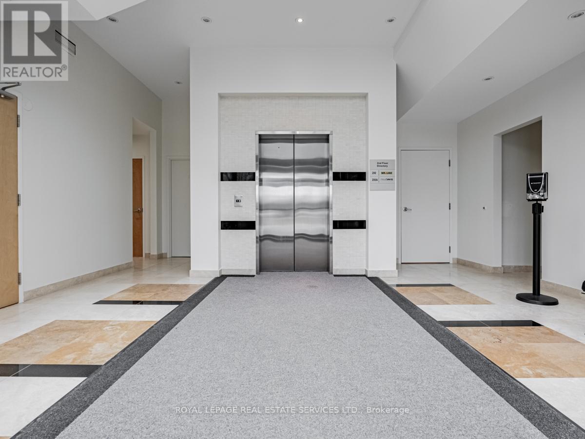 200a - 2180 Meadowvale Boulevard, Mississauga, Ontario  L5N 5S3 - Photo 30 - W12493260