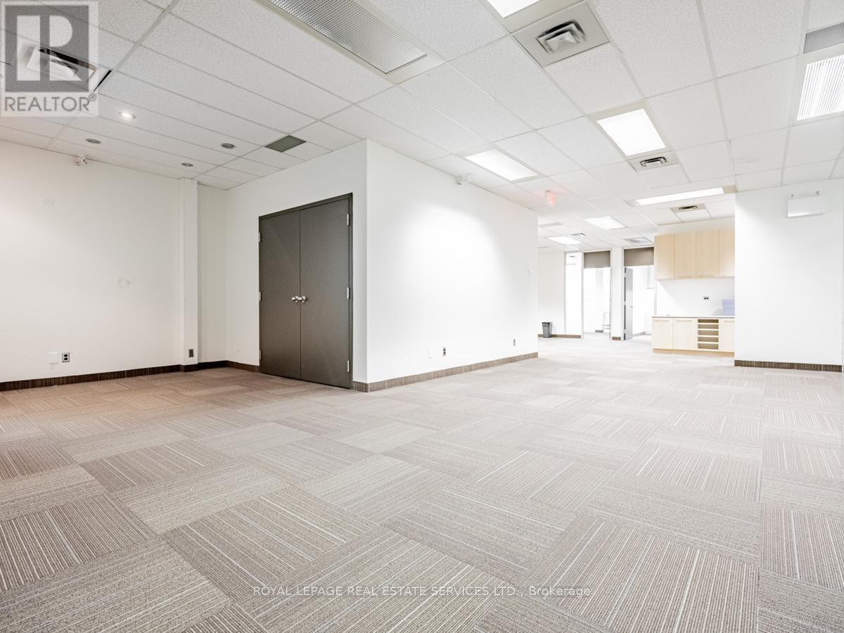 200a - 2180 Meadowvale Boulevard, Mississauga, Ontario  L5N 5S3 - Photo 4 - W12493260