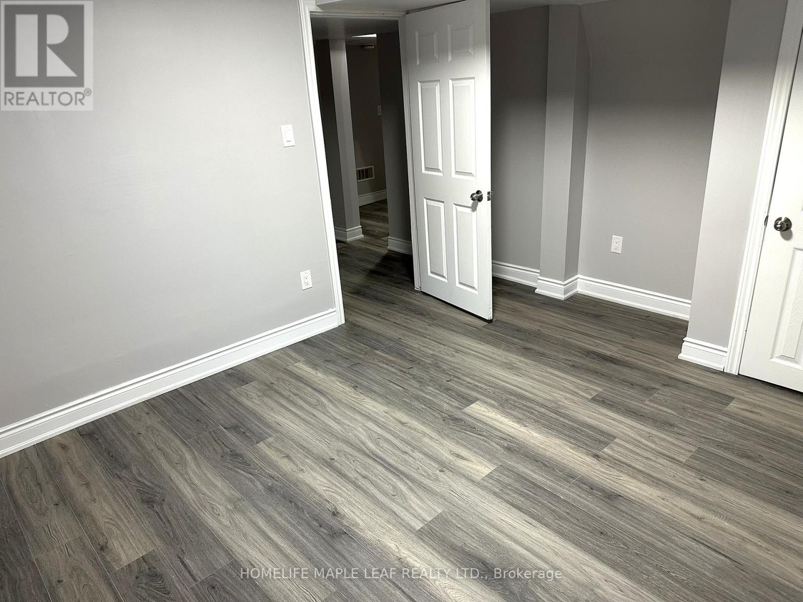 Basement - 72 Four Seasons Circle, Brampton, Ontario  L7A 2A7 - Photo 17 - W12493262