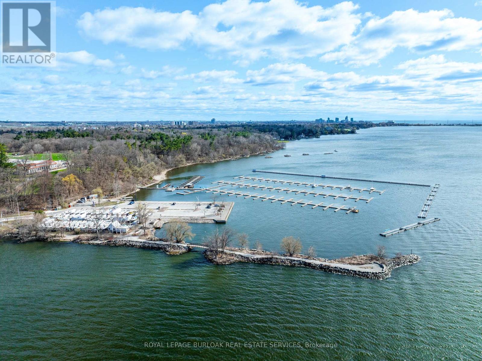 800 Lasalle Park Road, Burlington, Ontario  L7T 4G9 - Photo 17 - W12493300