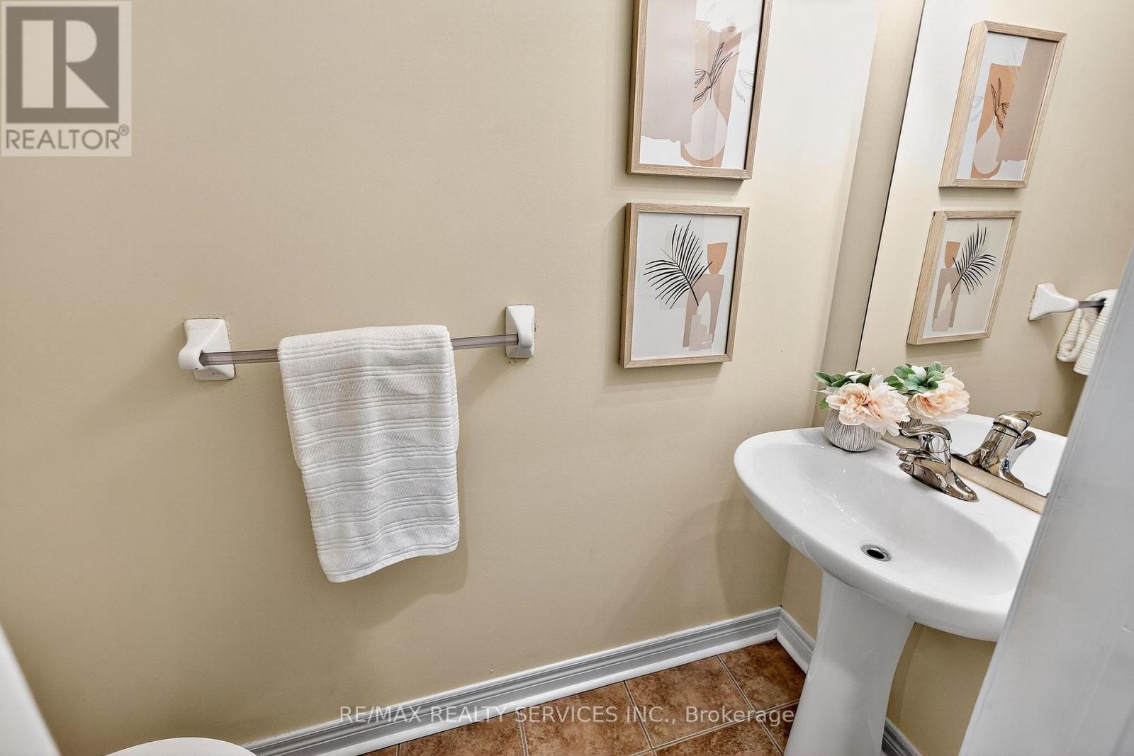 24 Addiscott Street, Brampton, Ontario  L6R 0X8 - Photo 22 - W12493344