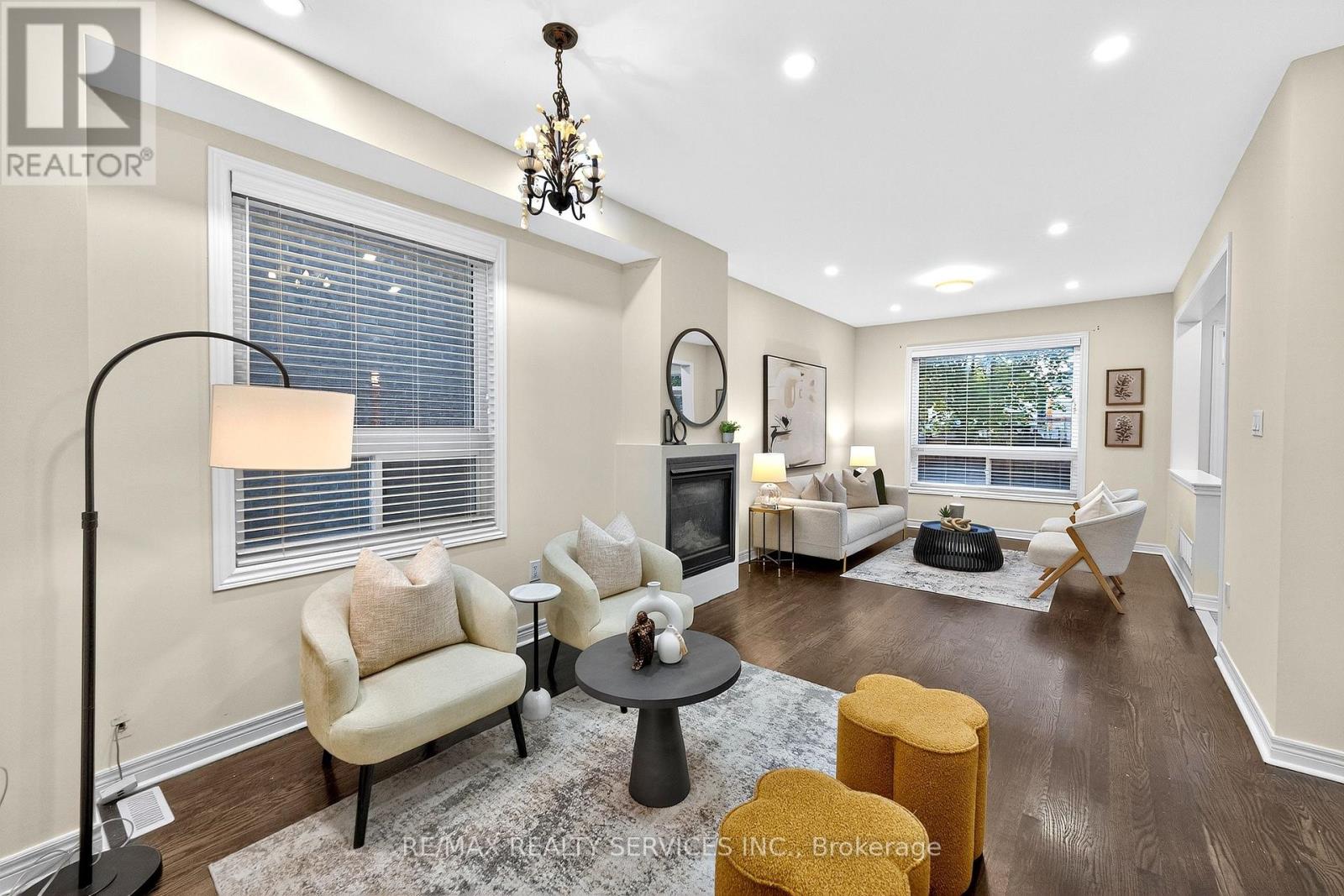 24 Addiscott Street, Brampton, Ontario  L6R 0X8 - Photo 8 - W12493344