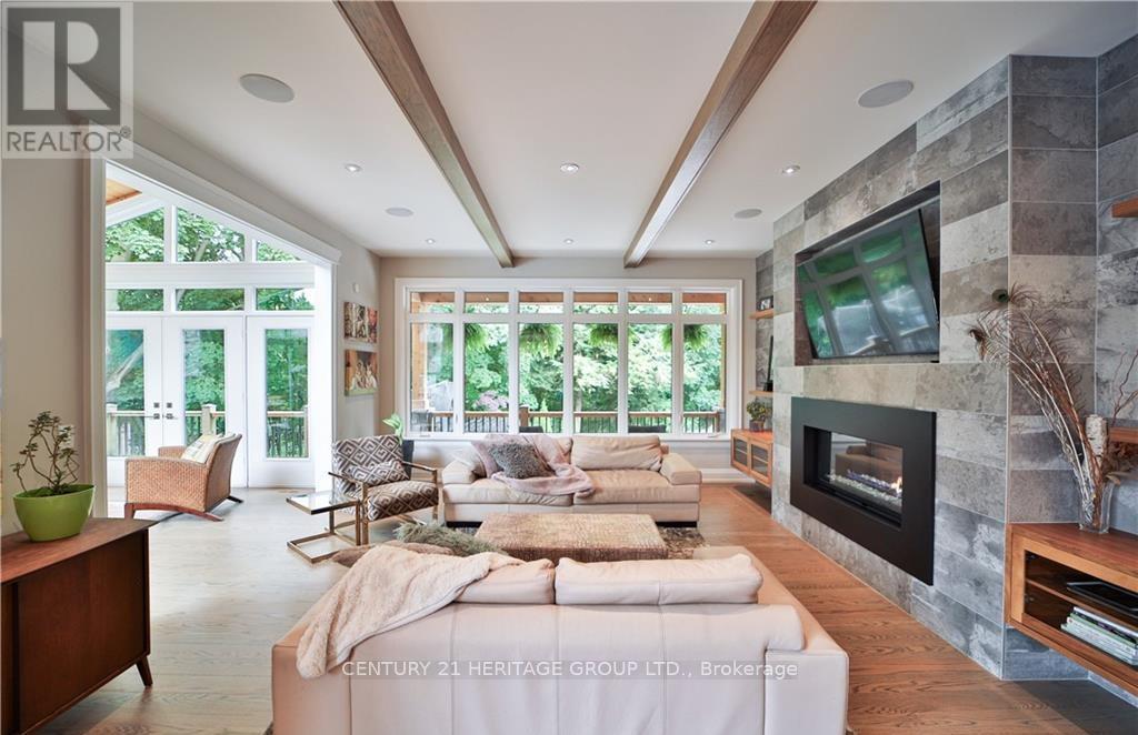 298 Shoreview Road, Burlington, Ontario  L7T 2N4 - Photo 12 - W12493356