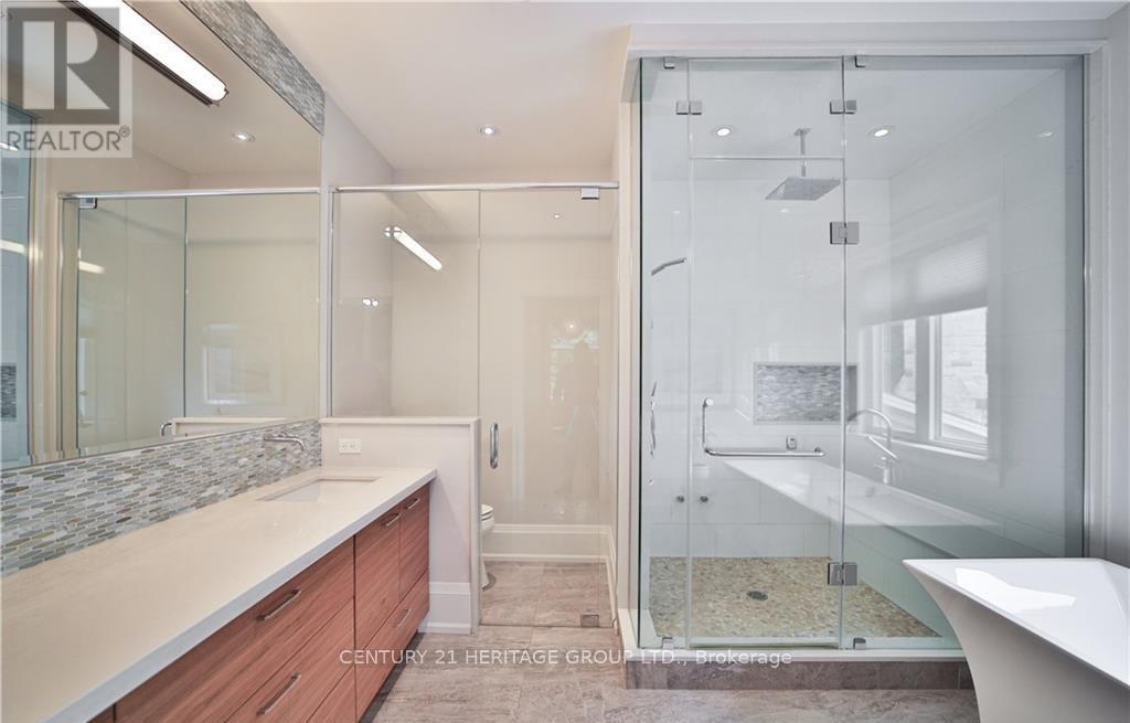 298 Shoreview Road, Burlington, Ontario  L7T 2N4 - Photo 28 - W12493356