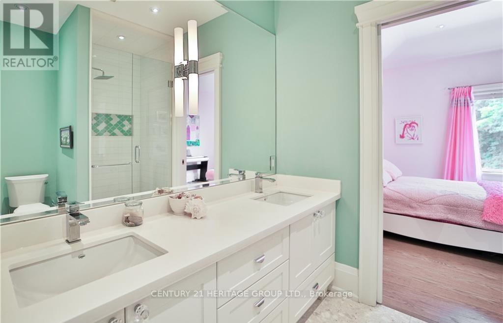 298 Shoreview Road, Burlington, Ontario  L7T 2N4 - Photo 32 - W12493356