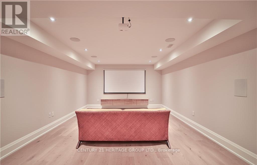 298 Shoreview Road, Burlington, Ontario  L7T 2N4 - Photo 41 - W12493356