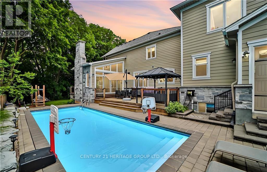 298 Shoreview Road, Burlington, Ontario  L7T 2N4 - Photo 45 - W12493356