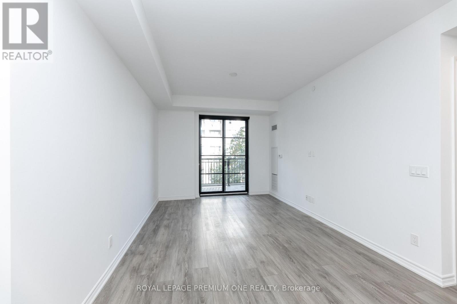 214 - 571 Prince Edward Drive N, Toronto, Ontario  M8X 0A1 - Photo 35 - W12493362