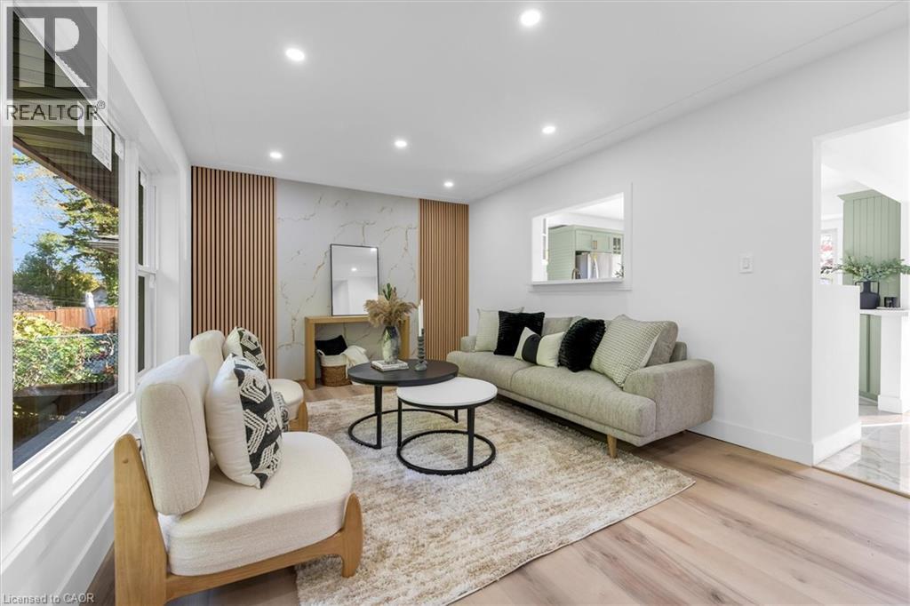 39 Grandfield Street, Hamilton, Ontario  L8T 2H1 - Photo 7 - 40784356