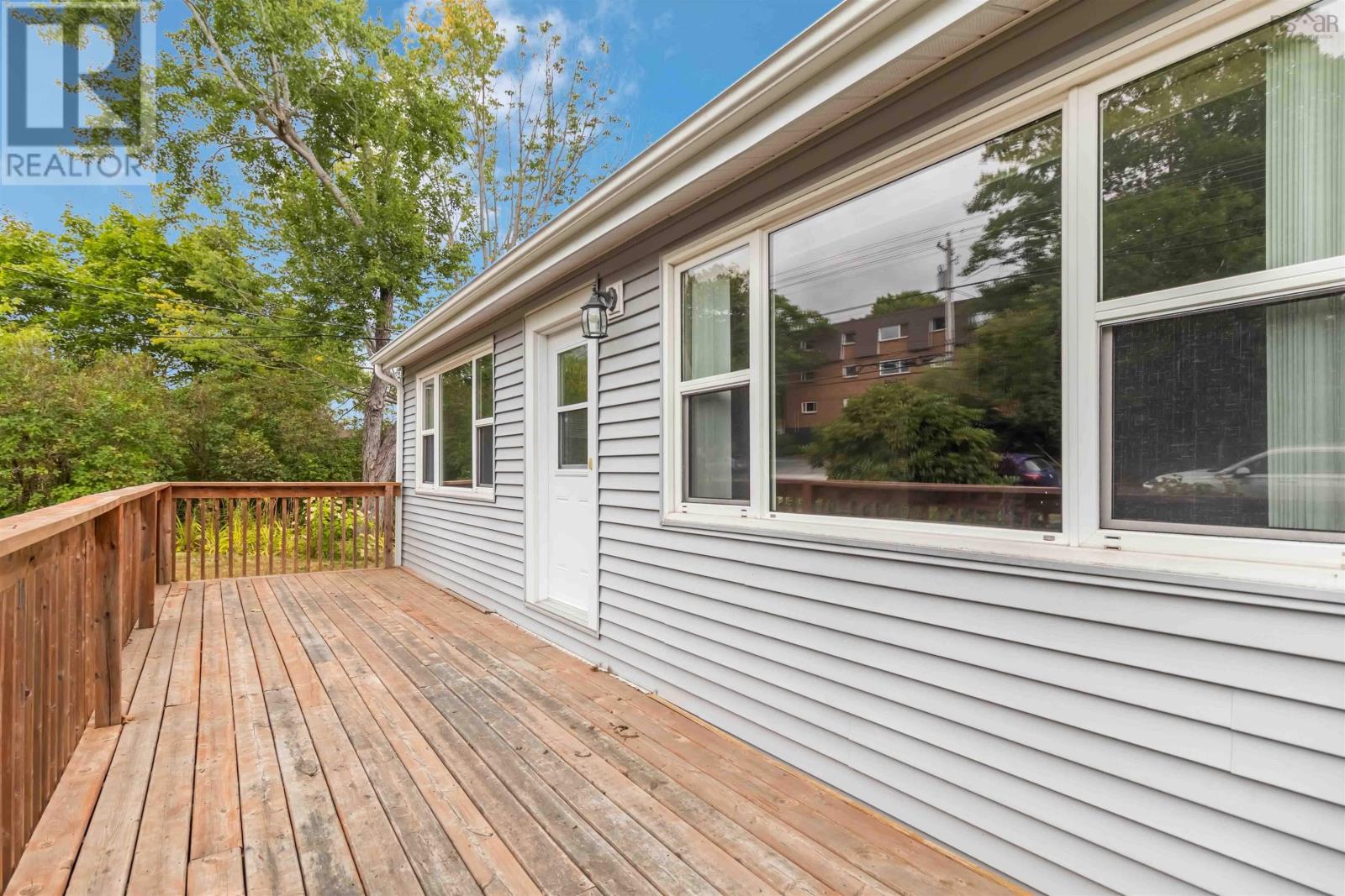 409 Rocky Lake Drive, Bedford, Nova Scotia  B4A 2T4 - Photo 2 - 202520739