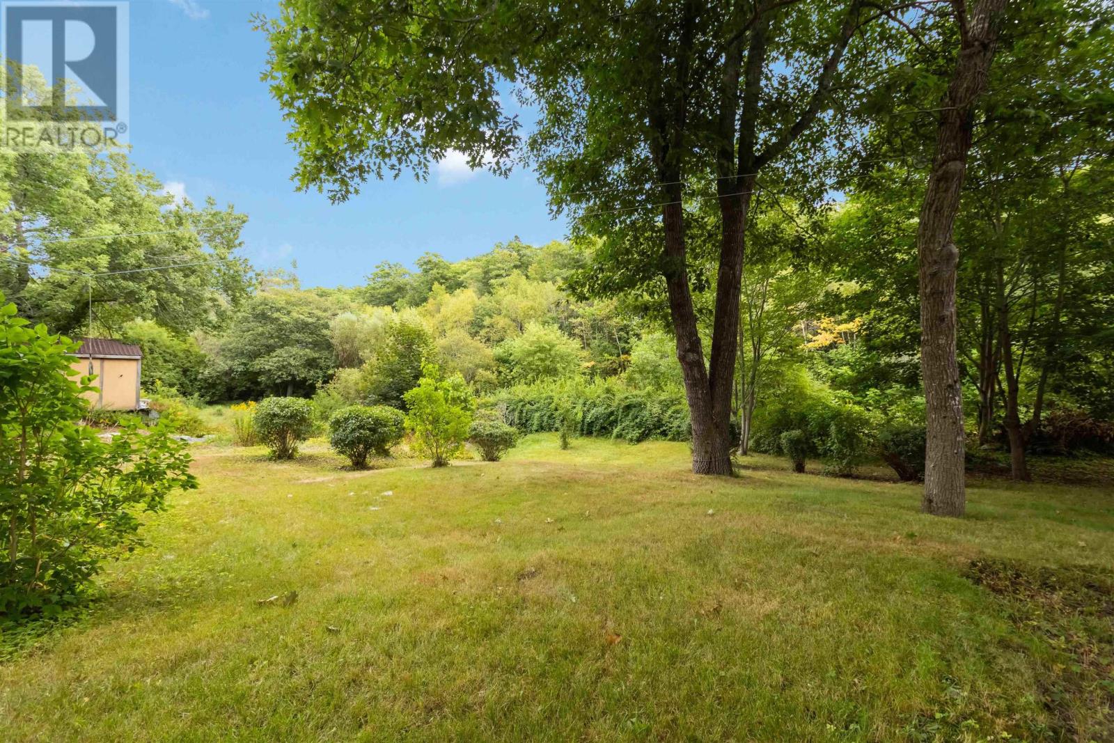 409 Rocky Lake Drive, Bedford, Nova Scotia  B4A 2T4 - Photo 31 - 202520739