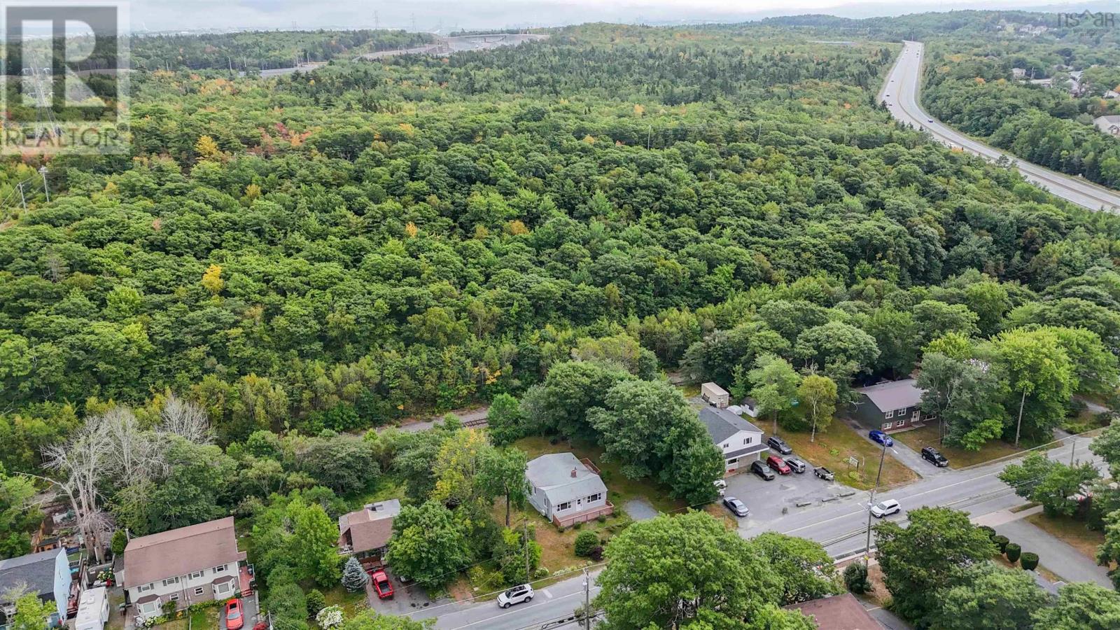 409 Rocky Lake Drive, Bedford, Nova Scotia  B4A 2T4 - Photo 36 - 202520739