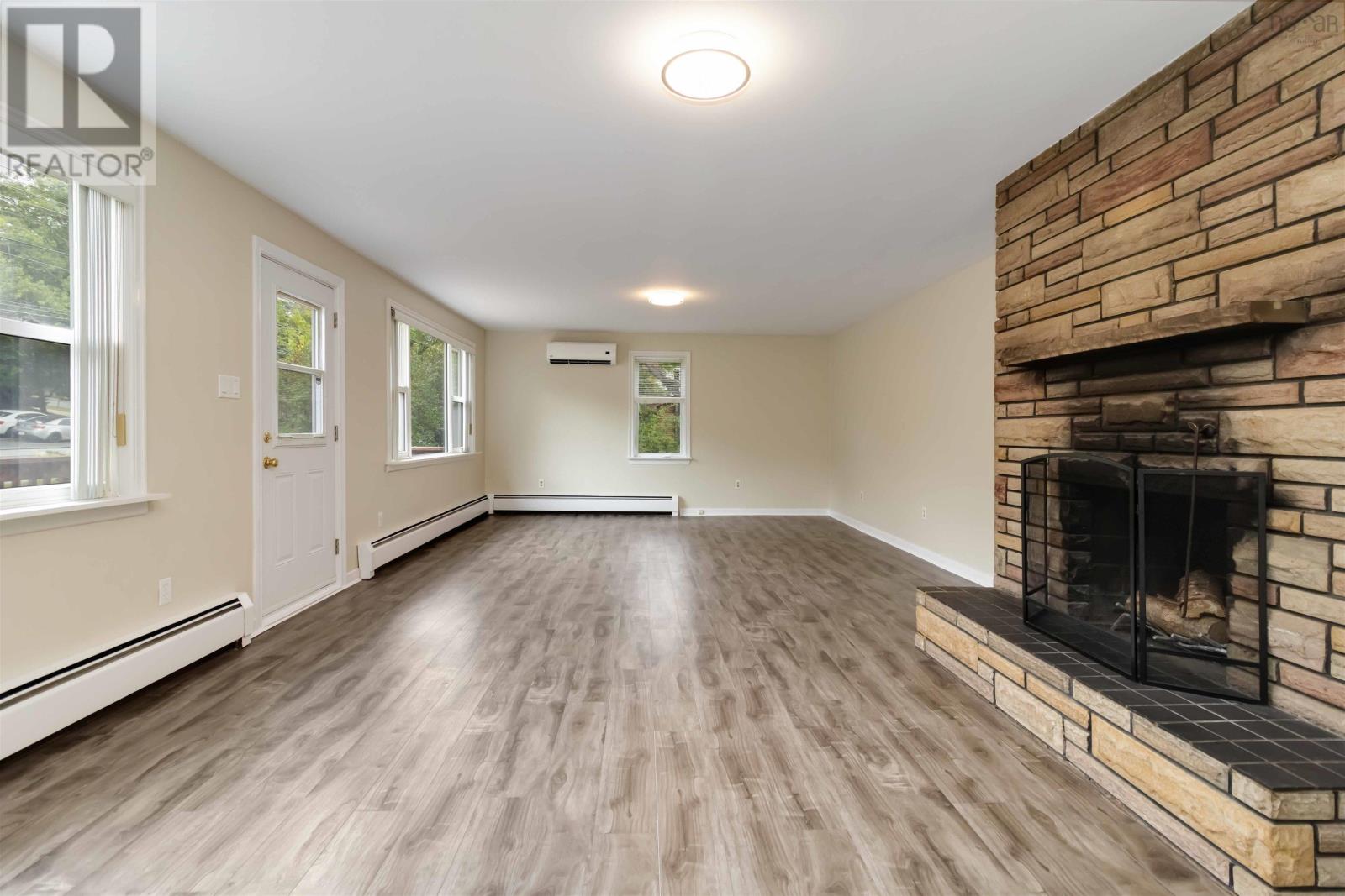 409 Rocky Lake Drive, Bedford, Nova Scotia  B4A 2T4 - Photo 7 - 202520739