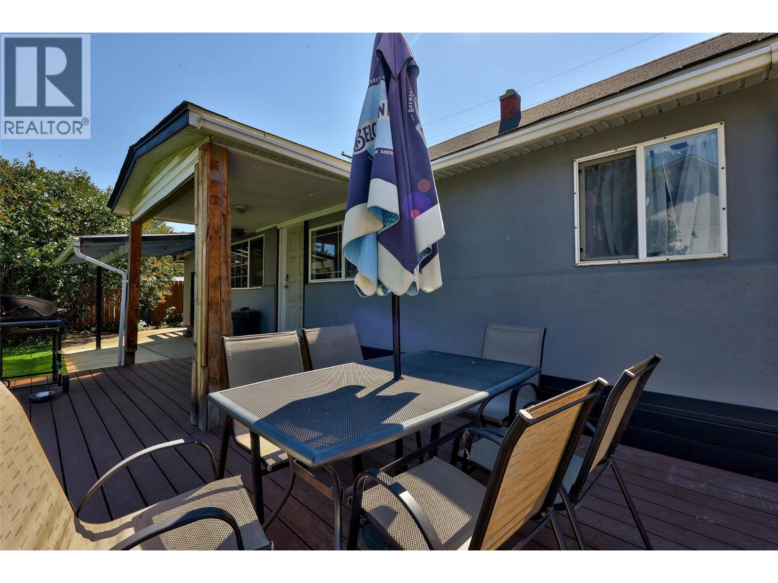 755 Crestline Street, Kamloops, British Columbia  V2B 5X2 - Photo 2 - 10362106