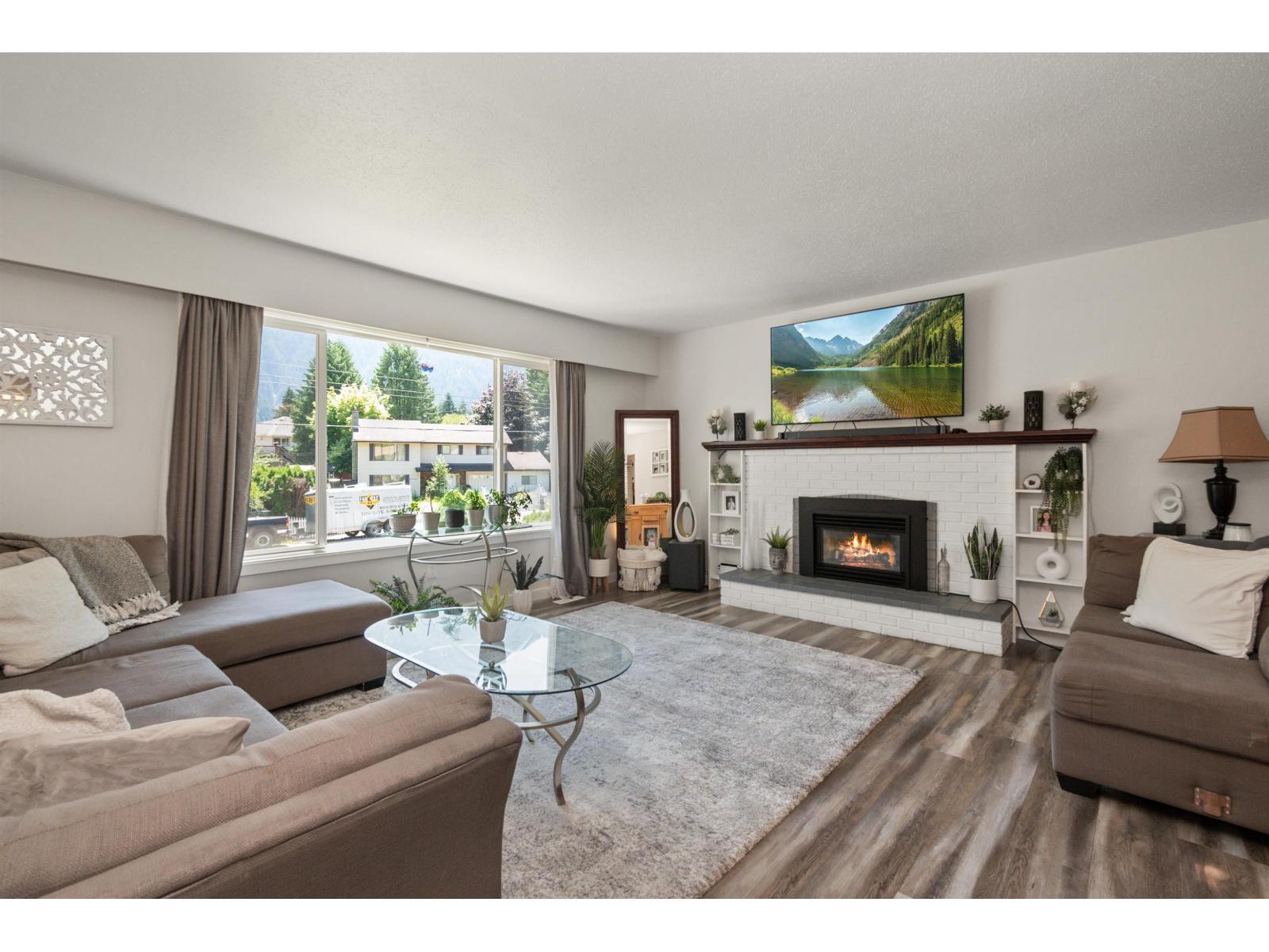 63777 Beech Avenue, Hope, Hope, British Columbia  V0X 1L2 - Photo 10 - R3063346