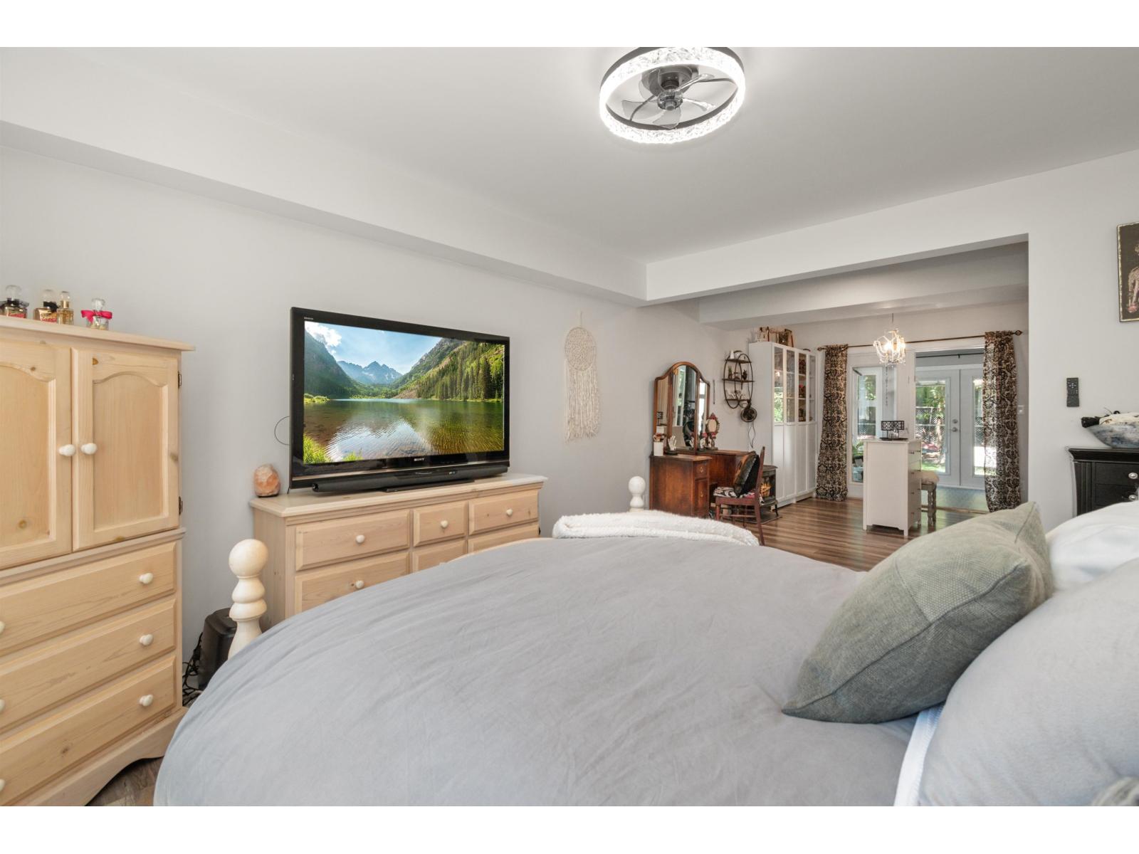 63777 Beech Avenue, Hope, Hope, British Columbia  V0X 1L2 - Photo 26 - R3063346