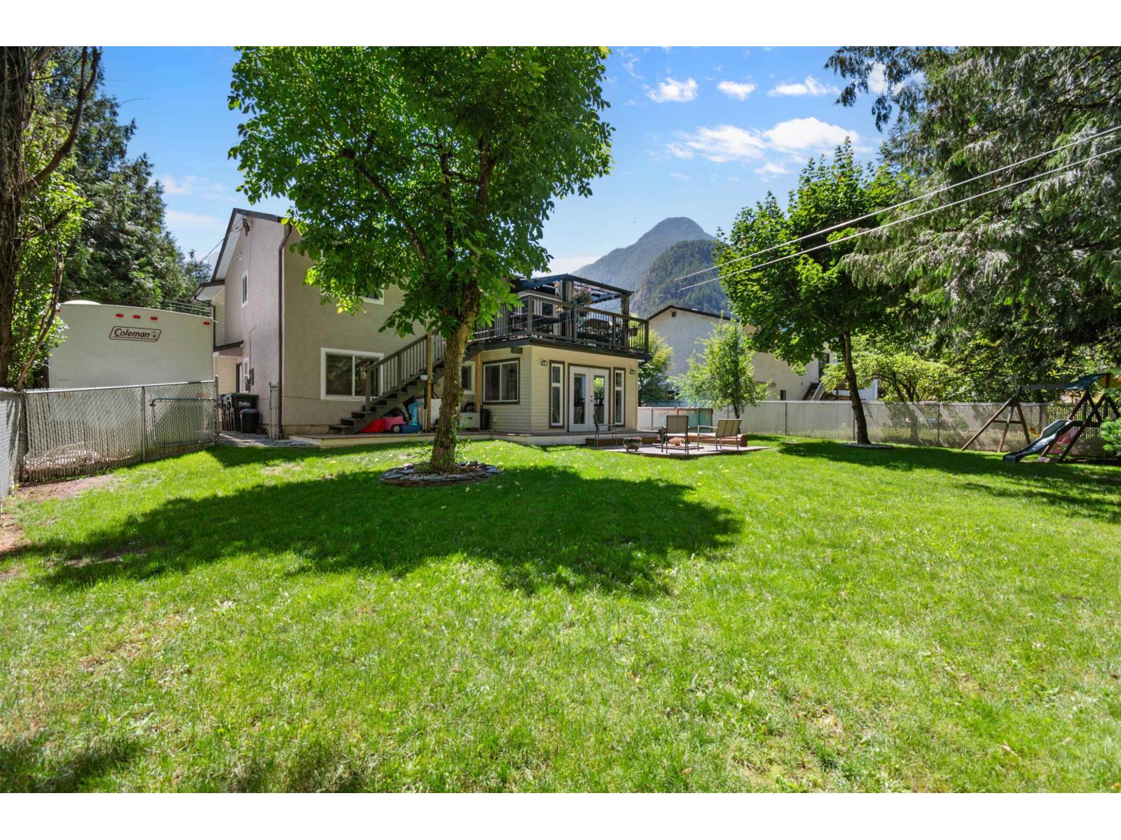 63777 Beech Avenue, Hope, Hope, British Columbia  V0X 1L2 - Photo 38 - R3063346