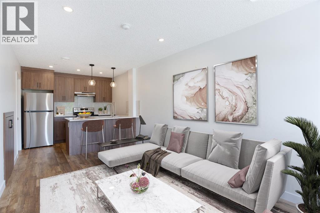 102, 156 Park Street, Cochrane, Alberta  T4C 2B8 - Photo 1 - A2259335