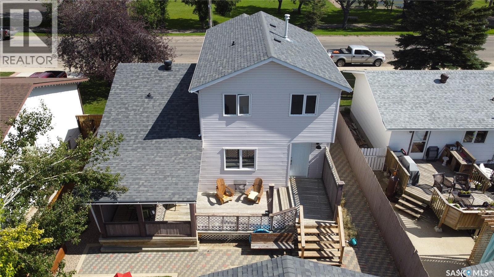 148 6th Avenue Se, Swift Current, Saskatchewan  S9H 3N7 - Photo 40 - SK022025