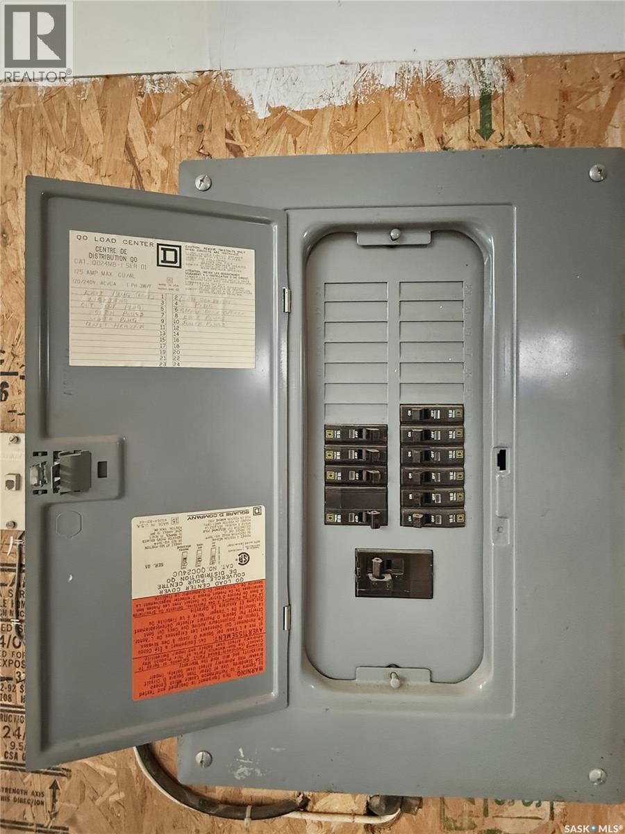 148 6th Avenue Se, Swift Current, Saskatchewan  S9H 3N7 - Photo 46 - SK022025