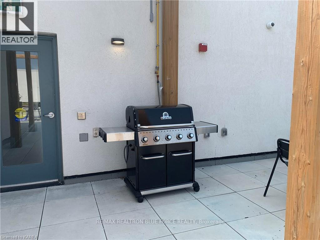 722 - 652 Princess Street, Kingston, Ontario  K7L 1E5 - Photo 16 - X12493272