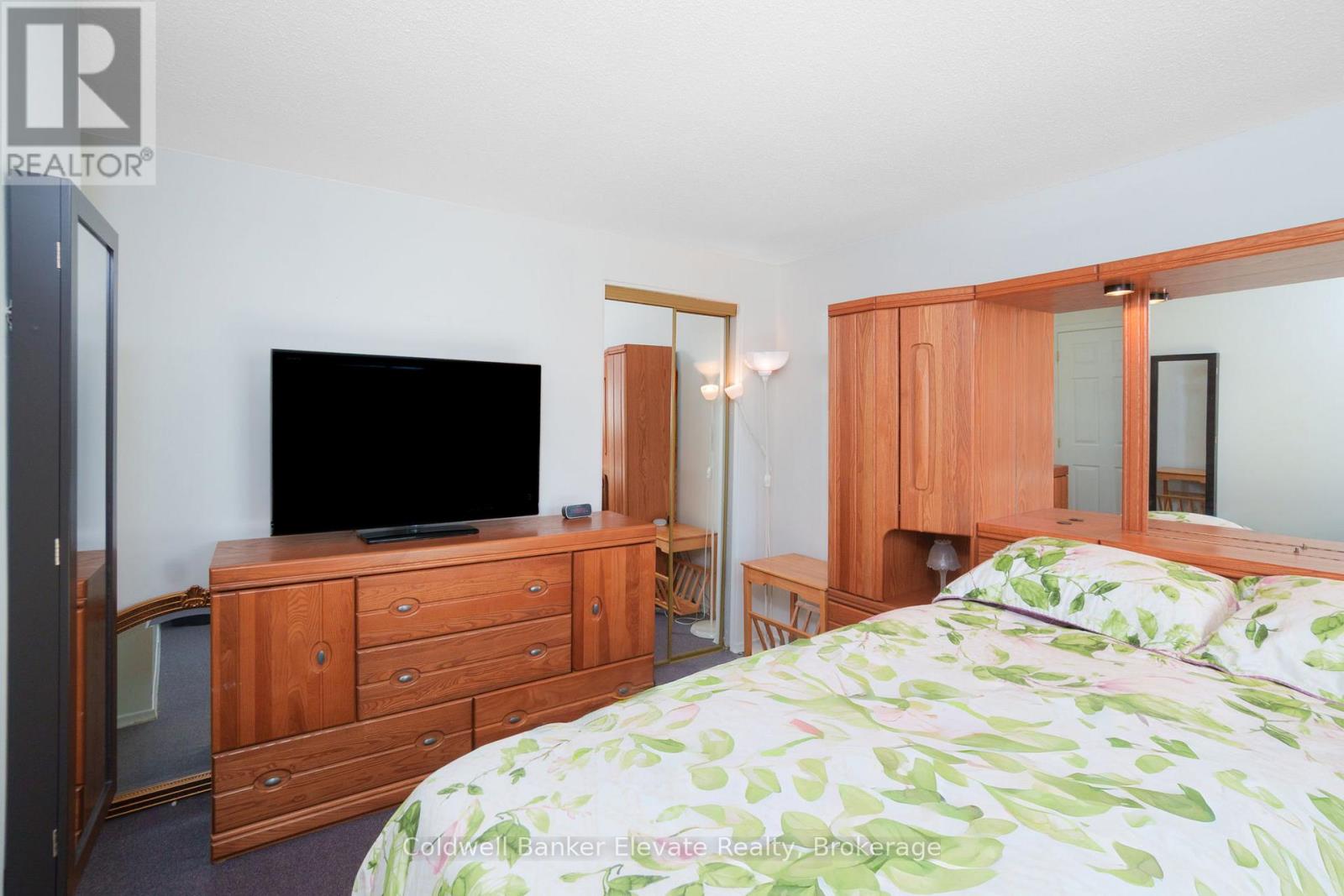 224 Traynor Avenue, Kitchener, Ontario  N2C 1W6 - Photo 21 - X12493286